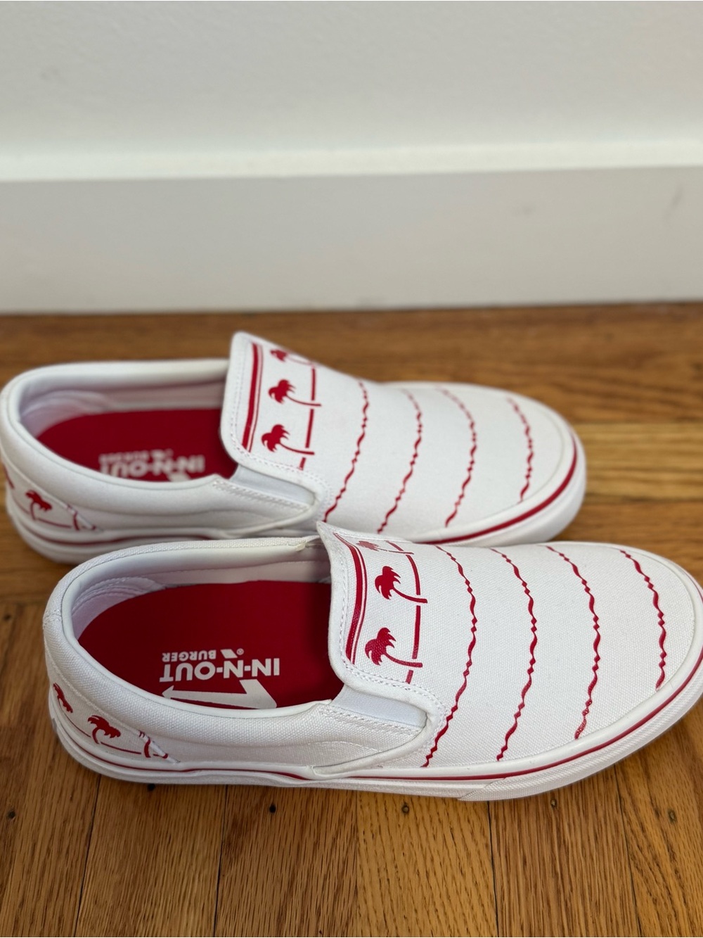 In n out Slip-On Canvas Shoes